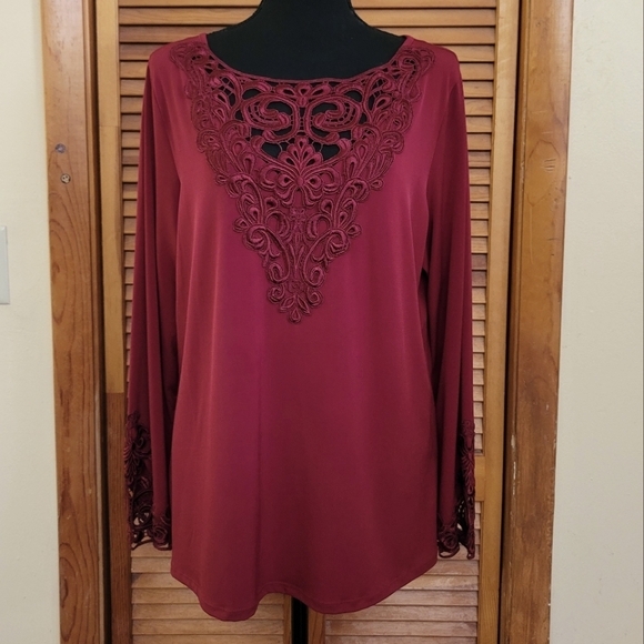 Avenue Tops - EUC Soft by Avenue Long Sleeve Blouse Size 14/16